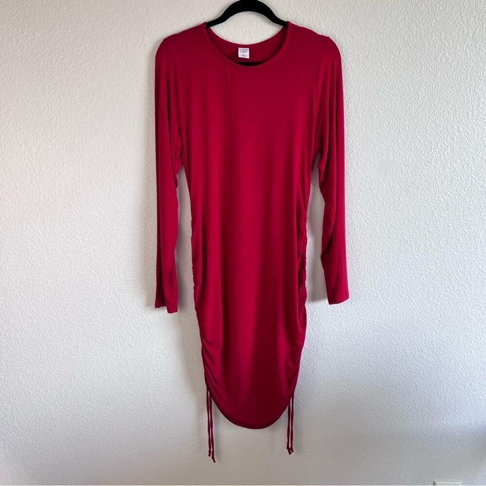 Melrose and Market Red Ruched Bodycon Dress Long Sleeves